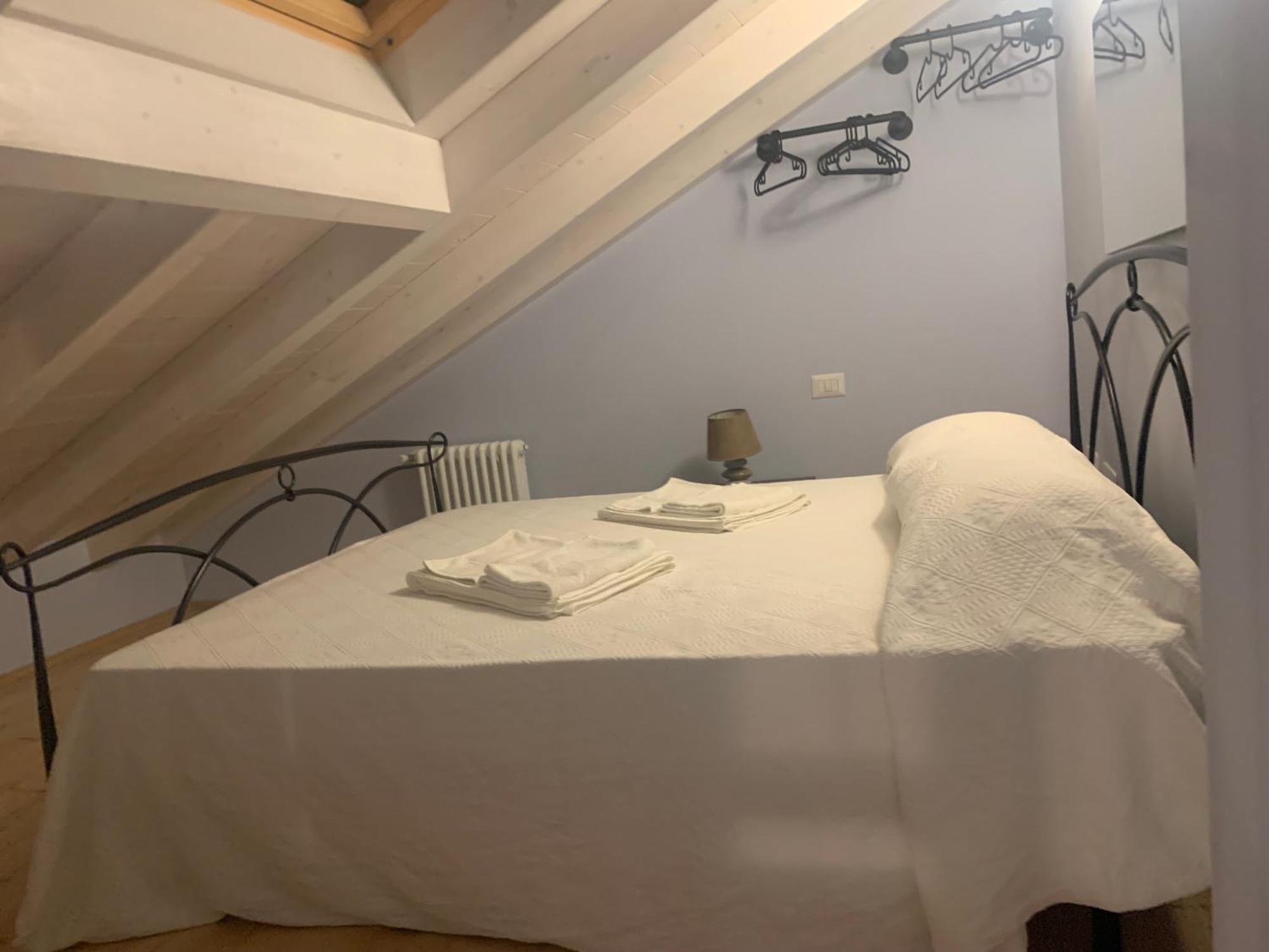 סלה קומצ'ינה Casa Castellana Apt 1 E Casa Castellana Apt 2 מראה חיצוני תמונה